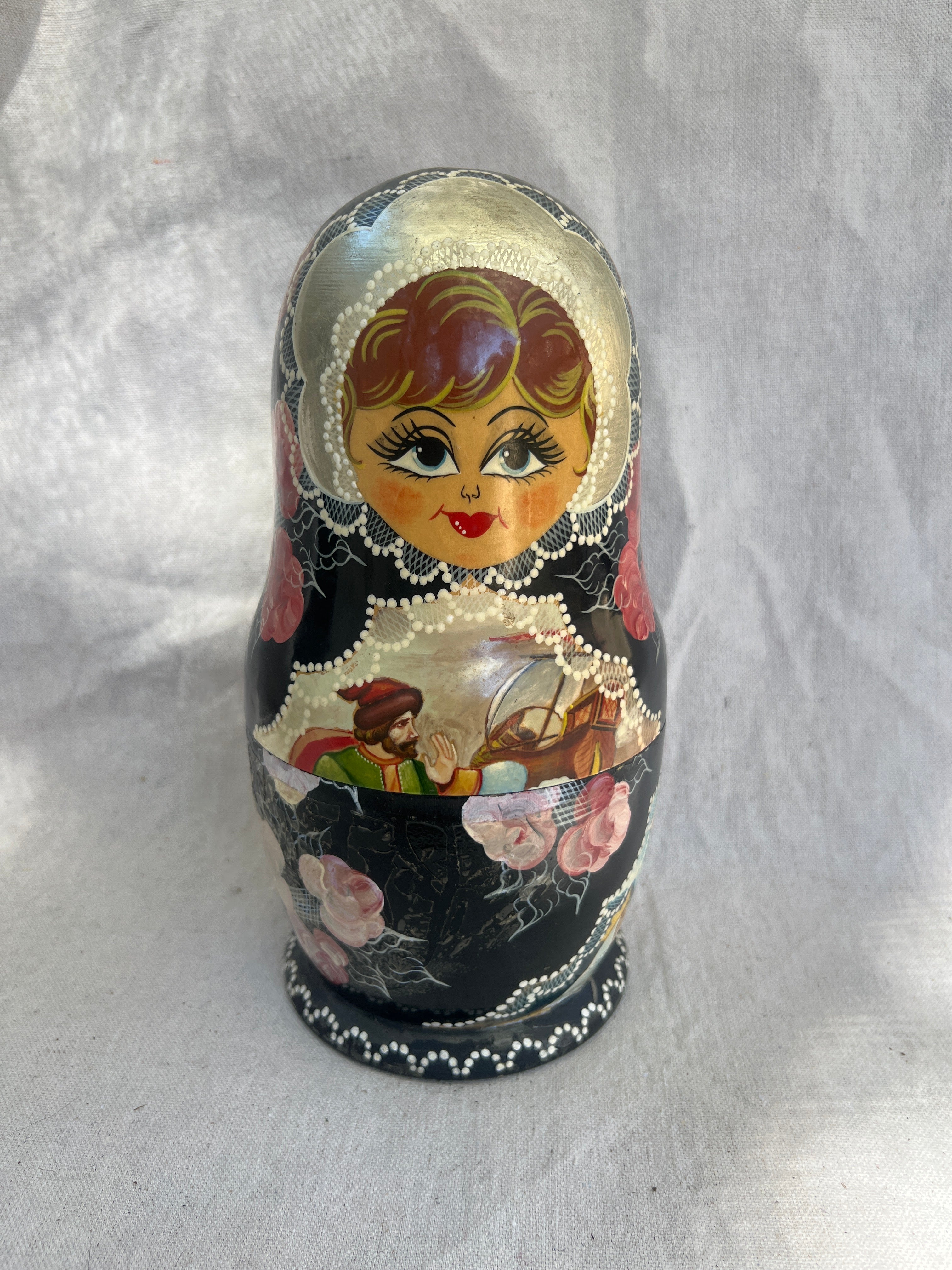 Hand-painted Russian nesting doll set of 10 (Matryoshka)