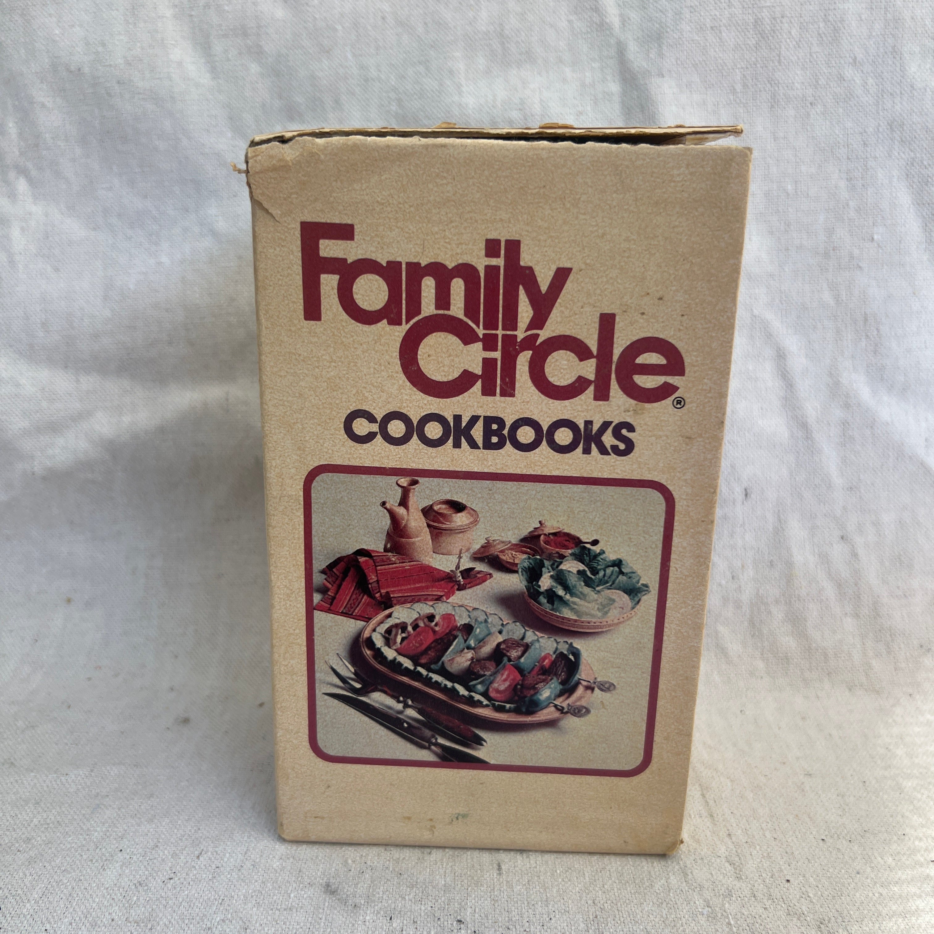 Family Circle Cookbook Set