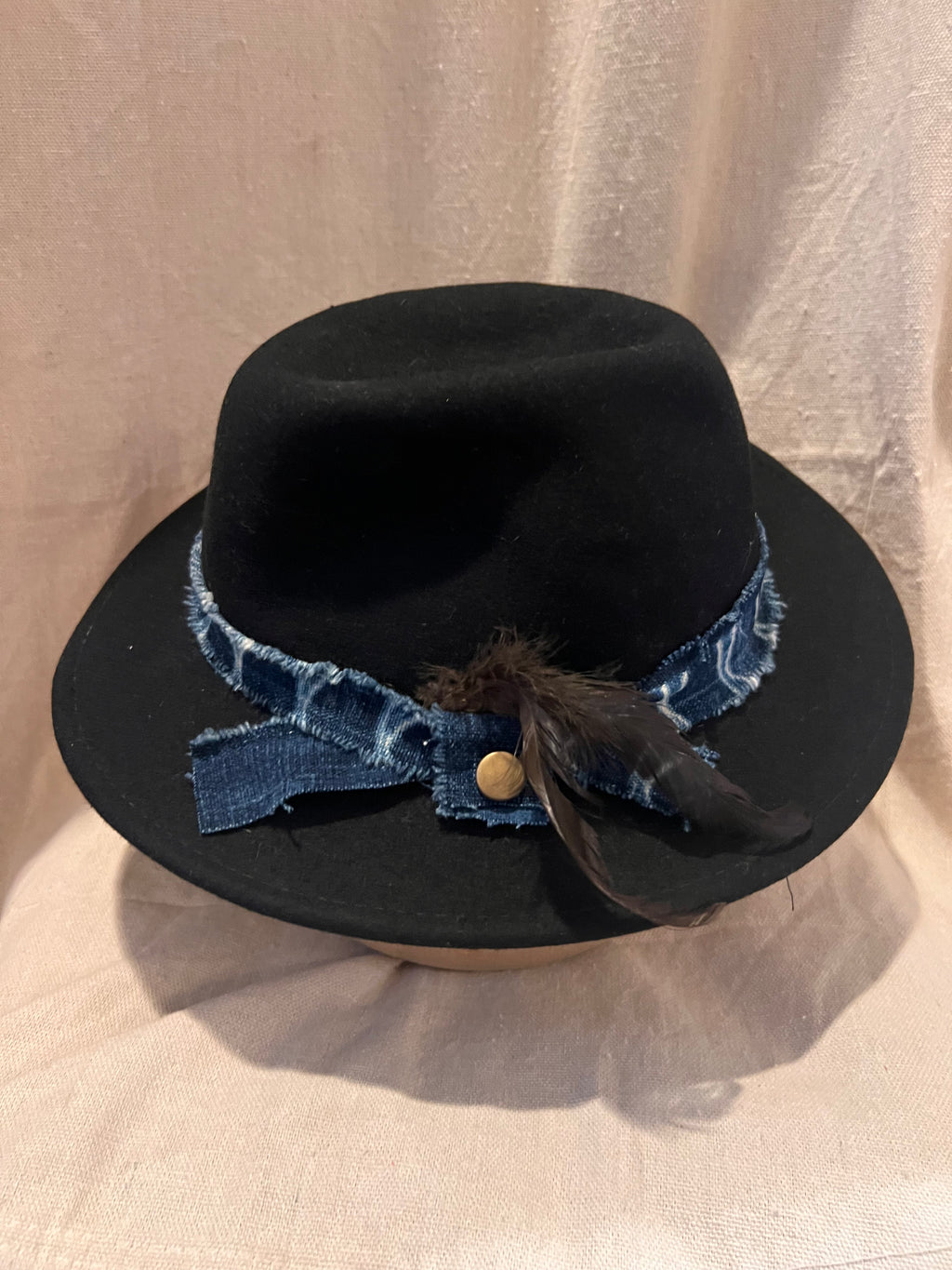 Short Brimmed Vintage Hat w/Mud Cloth Band