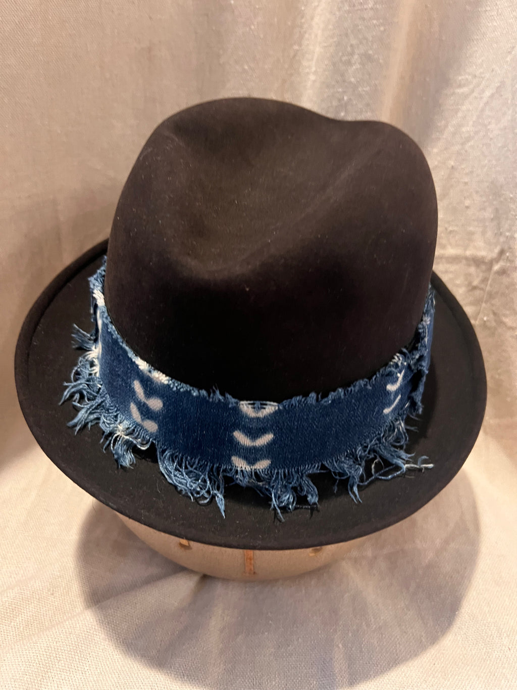 Short Brimmed Vintage Hat w/Mud Cloth Band
