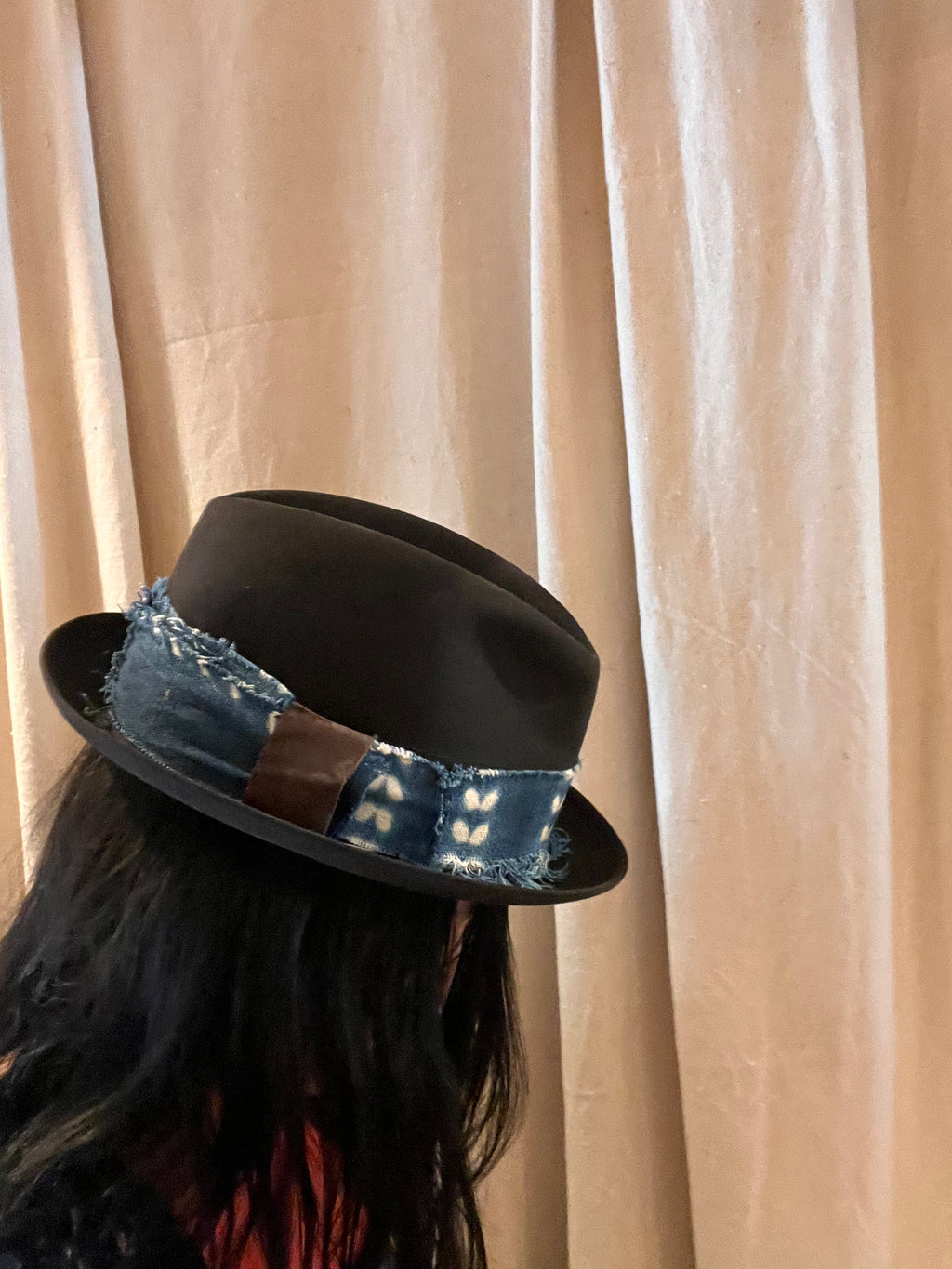 Short Brimmed Vintage Hat w/Mud Cloth Band