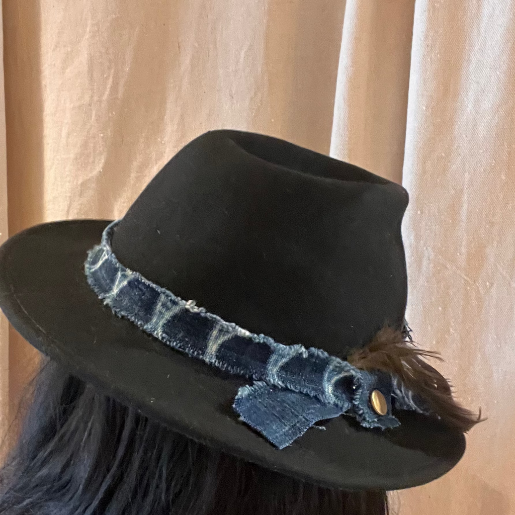 Short Brimmed Vintage Hat w/Mud Cloth Band